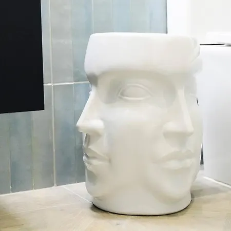 Сasa de vacaciones Tiny Historic Quarter By Promenade Pier