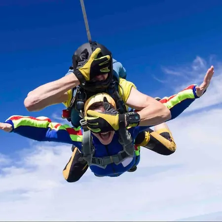 Tiny Historic Quarter By Promenade Pier 別荘