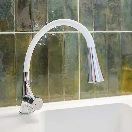 別荘 Tiny Historic Quarter By Promenade Pier *