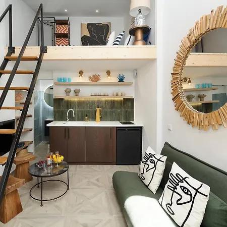 Tiny Historic Quarter By Promenade Pier * ポルティマン